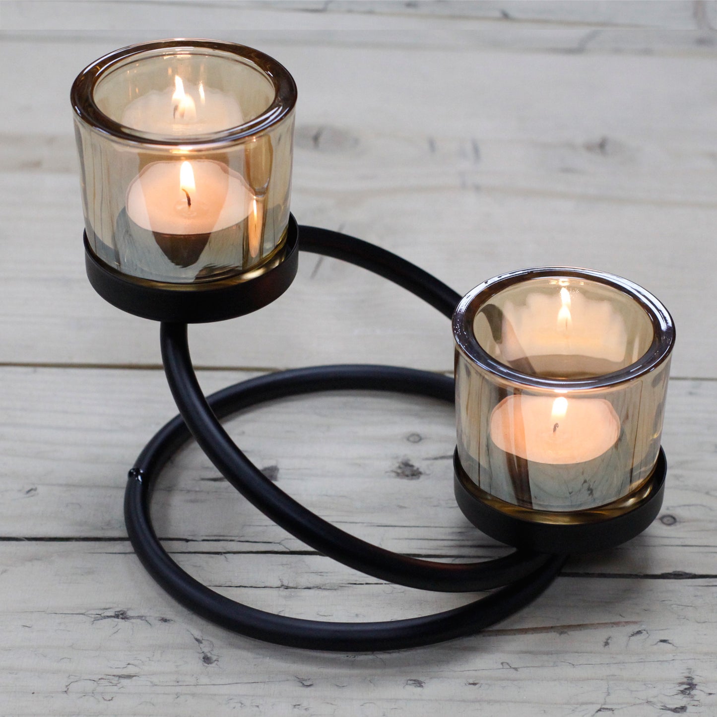 Centerpiece Iron Votive Candle Holders – Elegant Ambiance for Any Occasion