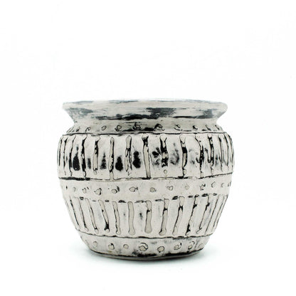 Ceramic Vases from Lombok – Timeless Elegance