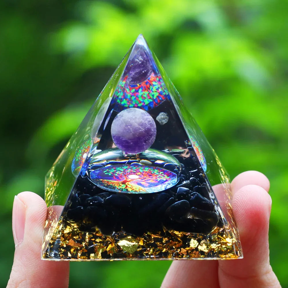 Orgonite Energy Pyramid – Amethyst & Peridot Reiki Chakra Generator