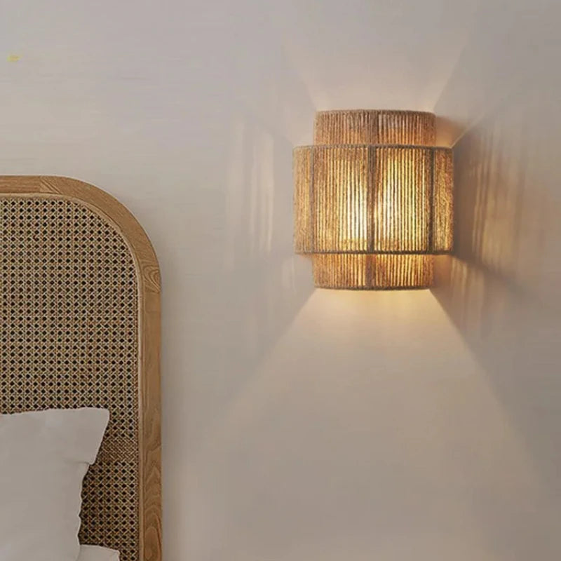 Retro Rattan Weaving Wall Lamp – Handcrafted Elegance for Cozy Spaces