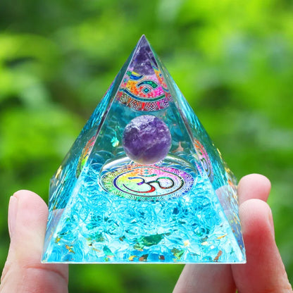 Orgonite Energy Pyramid – Amethyst & Peridot Reiki Chakra Generator